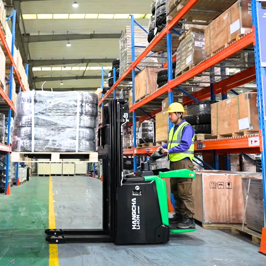 Apilador Eléctrico Hangcha FOS13/16Li con Batería de Litio