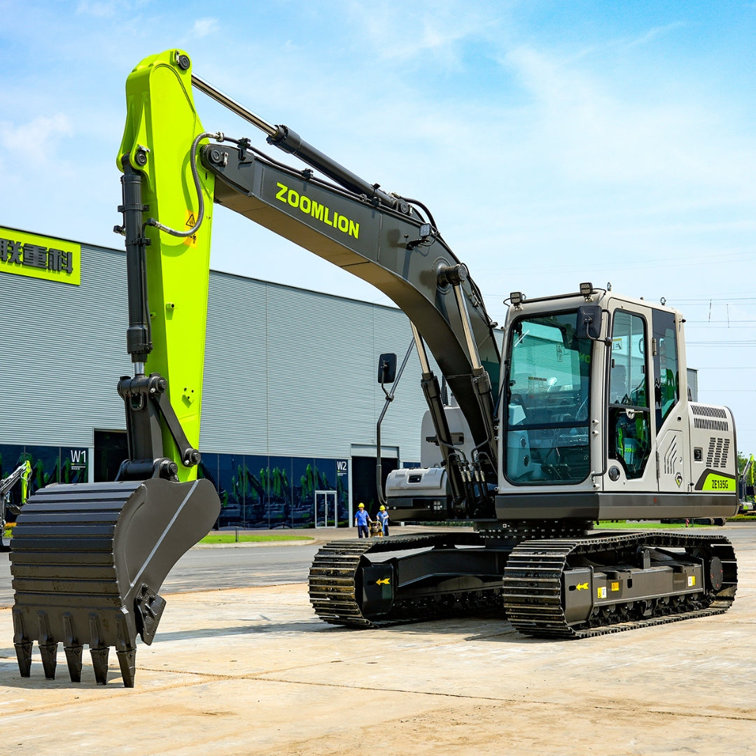 Excavadora Marca ZOOMLION ZE135G Diésel Con Orugas De Acero, Tipo Giro Cero